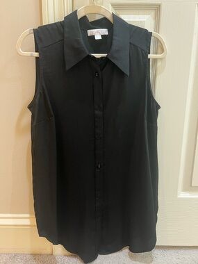 Renuar Black Sleeveless Button-Down Shirt